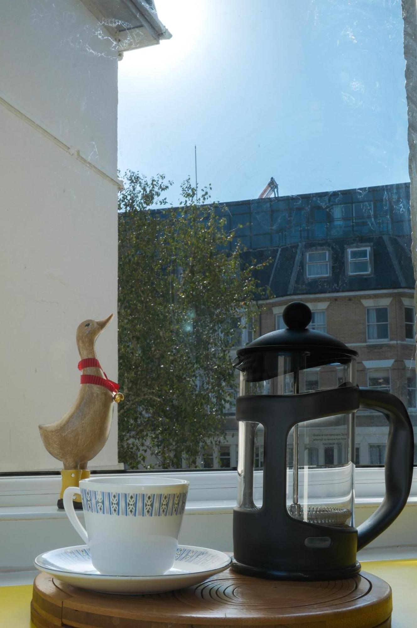 Bournemouth Beachfront Retreat 3 Bedroom 3 Bathroom Seaside B&B With Free Parking ภายนอก รูปภาพ